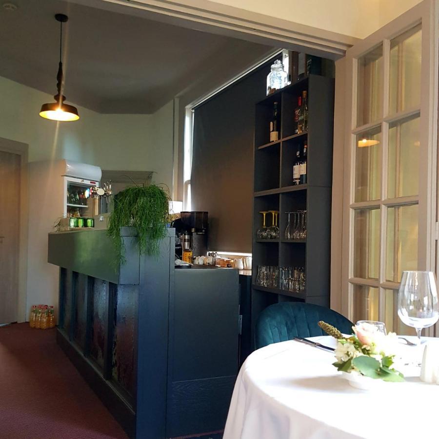 Mortain-Bocage Hotel De La Poste מראה חיצוני תמונה